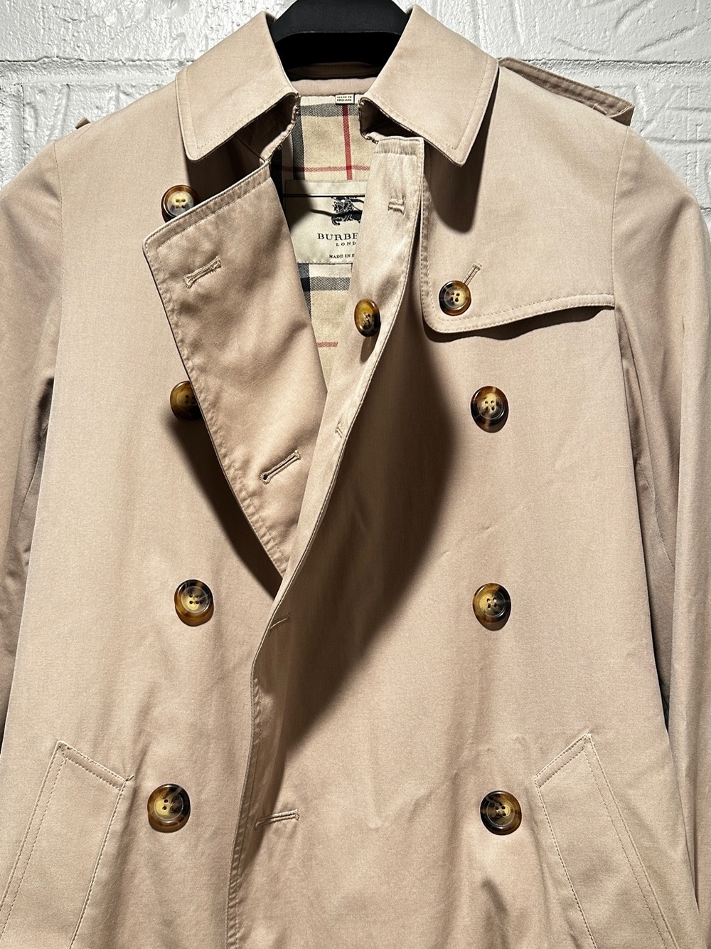 Burberry Kensington Classic Beige Cotton Blend Trench Coat Size 2 - Picture 3 of 16